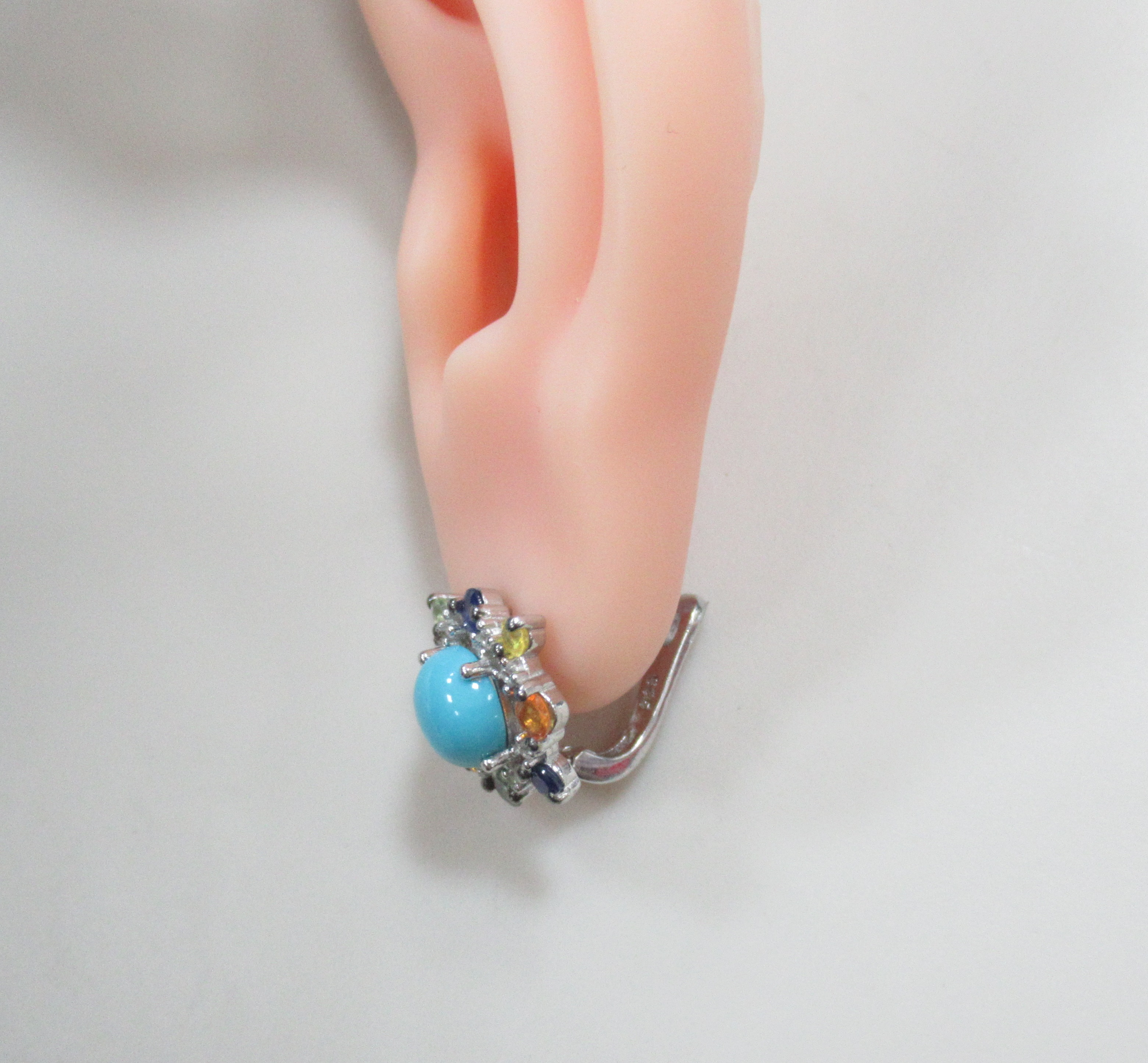 Серебряные серьги с бирюзой и мультисапфирами